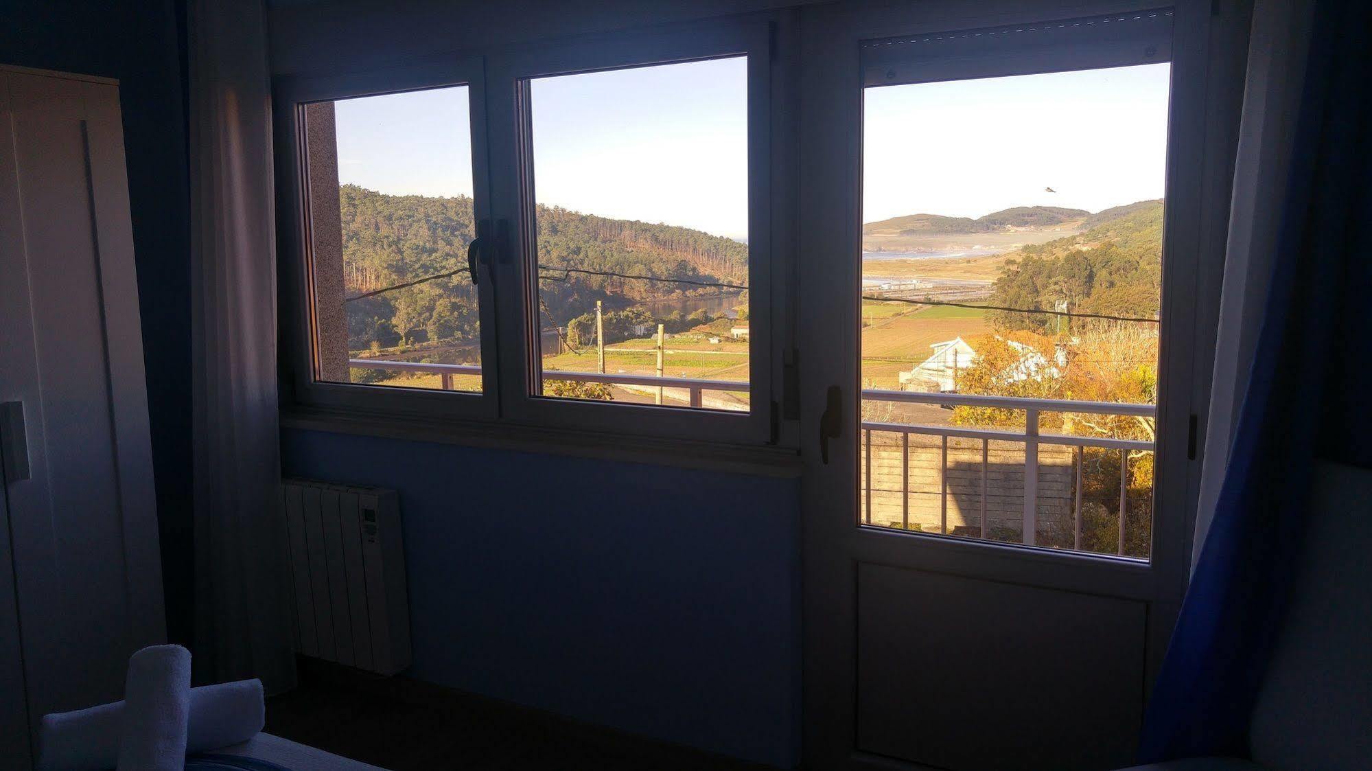Albergue As Eiras Lires Exteriör bild